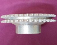 Atra Spiral Hamur Yoğurma Makinası Çift Sıralı Zincir Dişlisi:Atra spiral hamur karıştırma makinesi dişlileri Atra endüstriyel hamur yoğurma makinası dişlilerinden bu çift sıralı spiral hamur yoğurucu zincir dişlisinin imalatı metalden yapılmış olup orij
